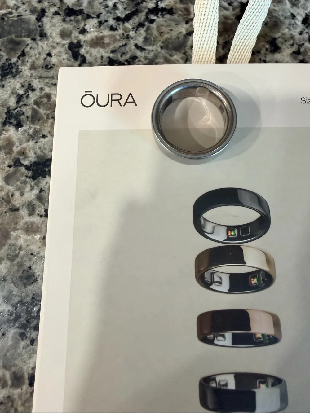 Oura Ring - size 9 (4th generation)